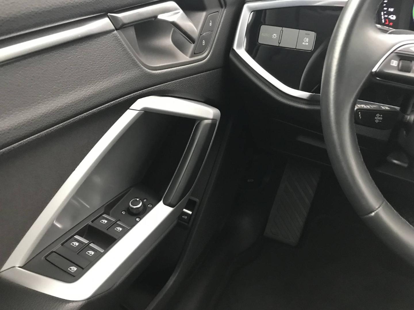 Image about Audi Q3 TFSI e Design 45 TFSI e 180 kW (245 ch) S tronic