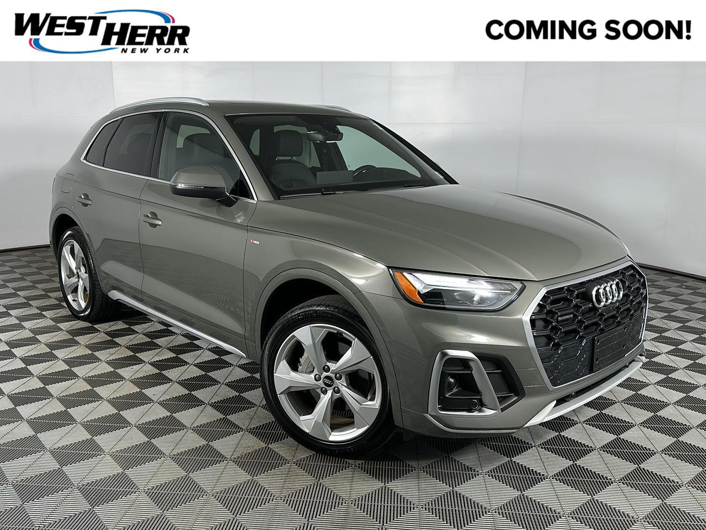 2023 Audi Q5 45 Premium Plus's photo