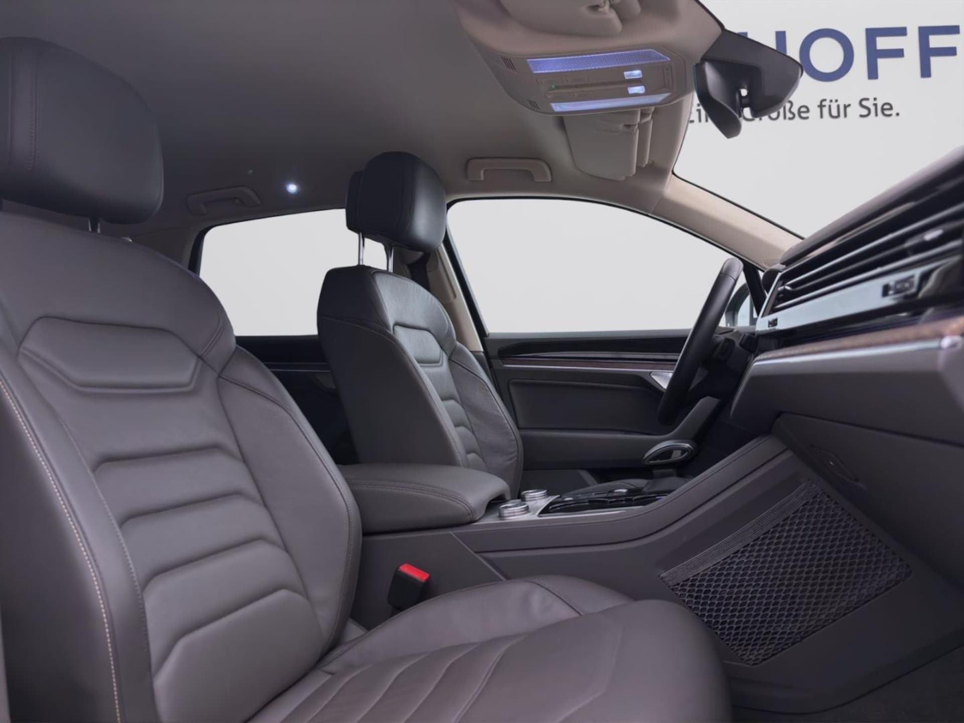Volkswagen Touareg Atmosphere