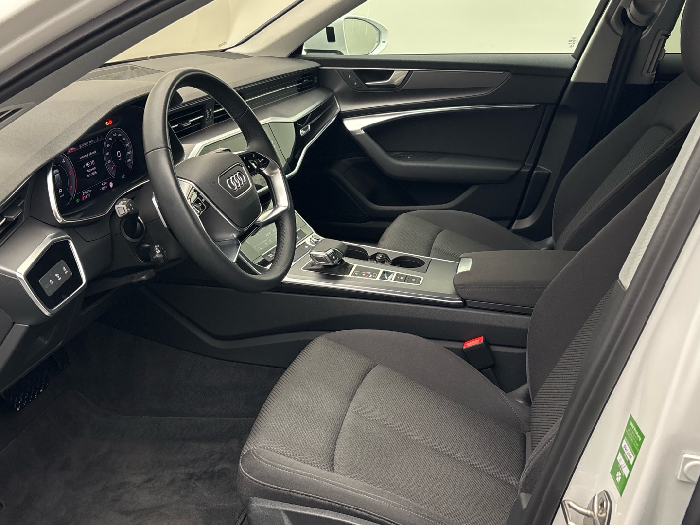 Bild über Audi A6 Avant 40 TDI S tronic - für weitere Informationen kontaktieren Sie den Audi Partner