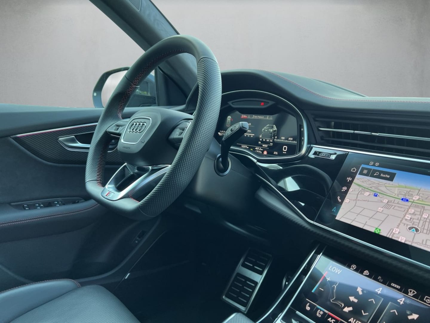 Bild über Audi SQ8 SUV TFSI quattro tiptronic - für weitere Informationen kontaktieren Sie den Audi Partner