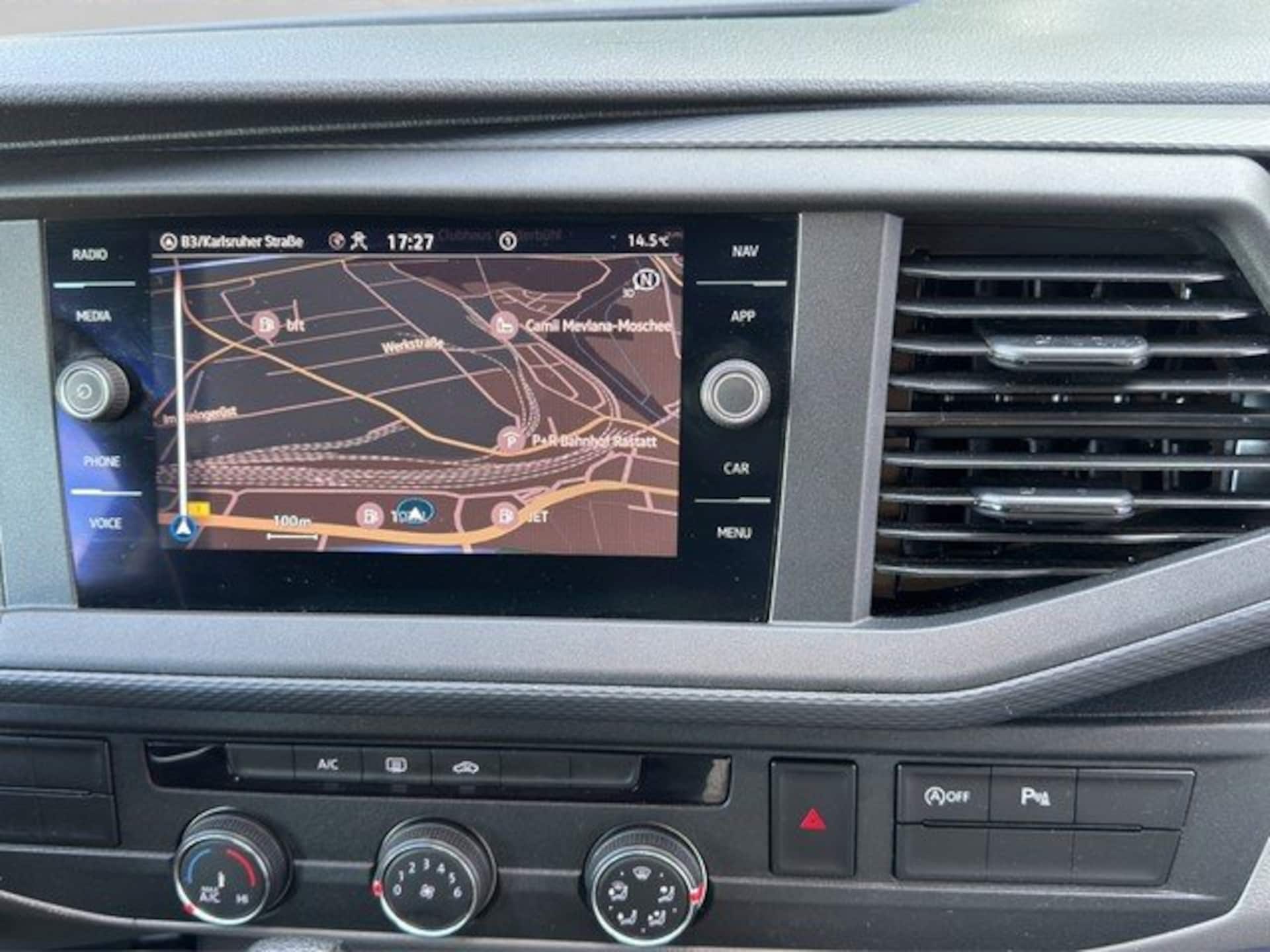 Volkswagen T6.1 Transporter Kasten langer Radstand