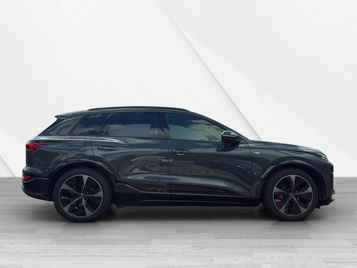 Bild über Audi Q6 SUV e-tron e-tron performance - für weitere Informationen kontaktieren Sie den Audi Partner