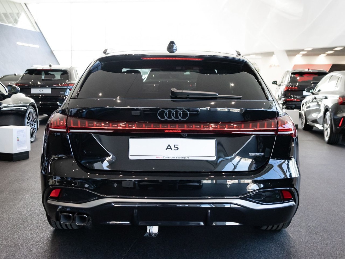Bild über Audi A5 Avant TDI quattro 150 kW S tronic - für weitere Informationen kontaktieren Sie den Audi Partner