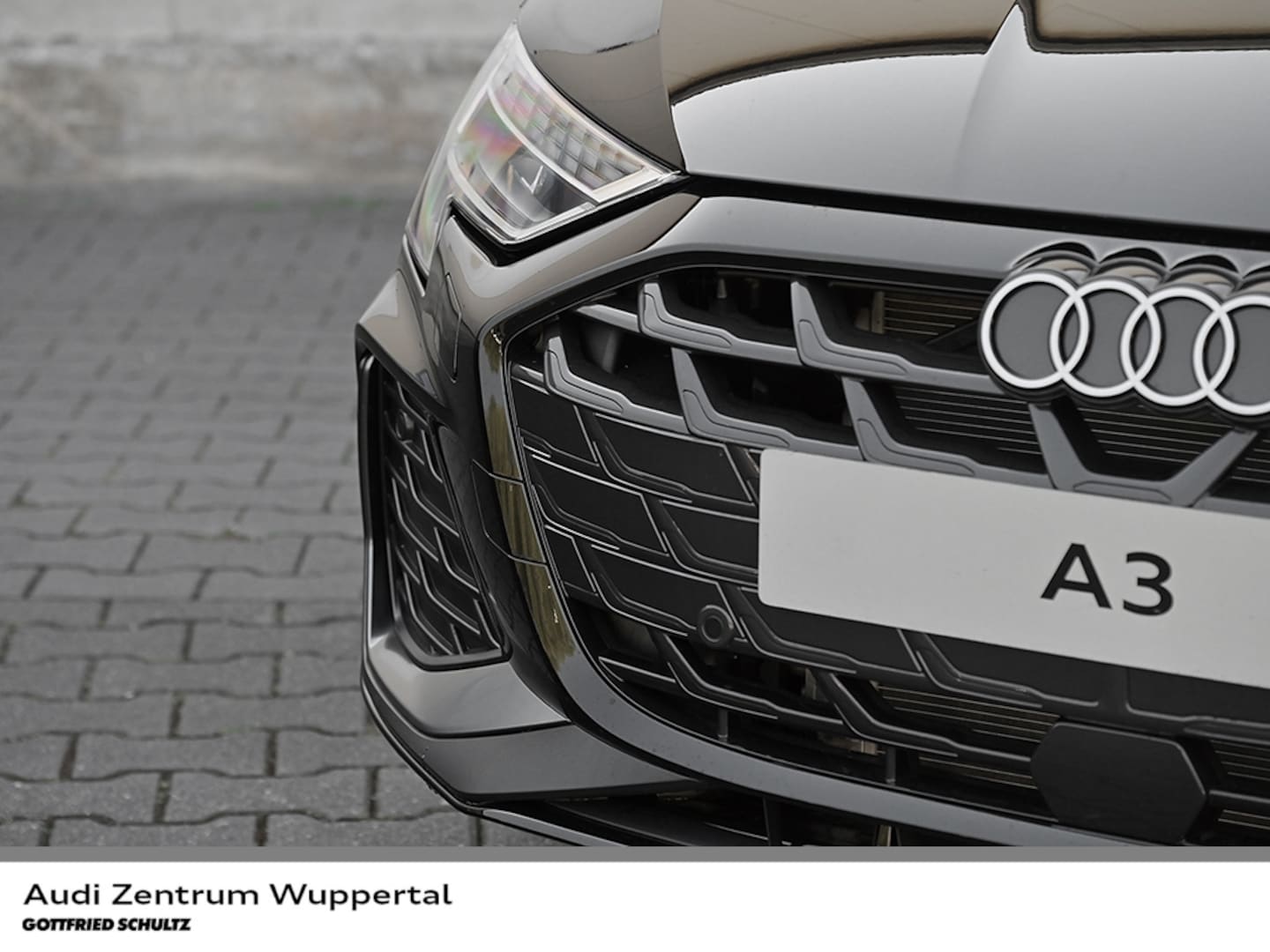 Bild über Audi A3 Sportback TFSI e S line 40 TFSI e S tronic - für weitere Informationen kontaktieren Sie den Audi Partner