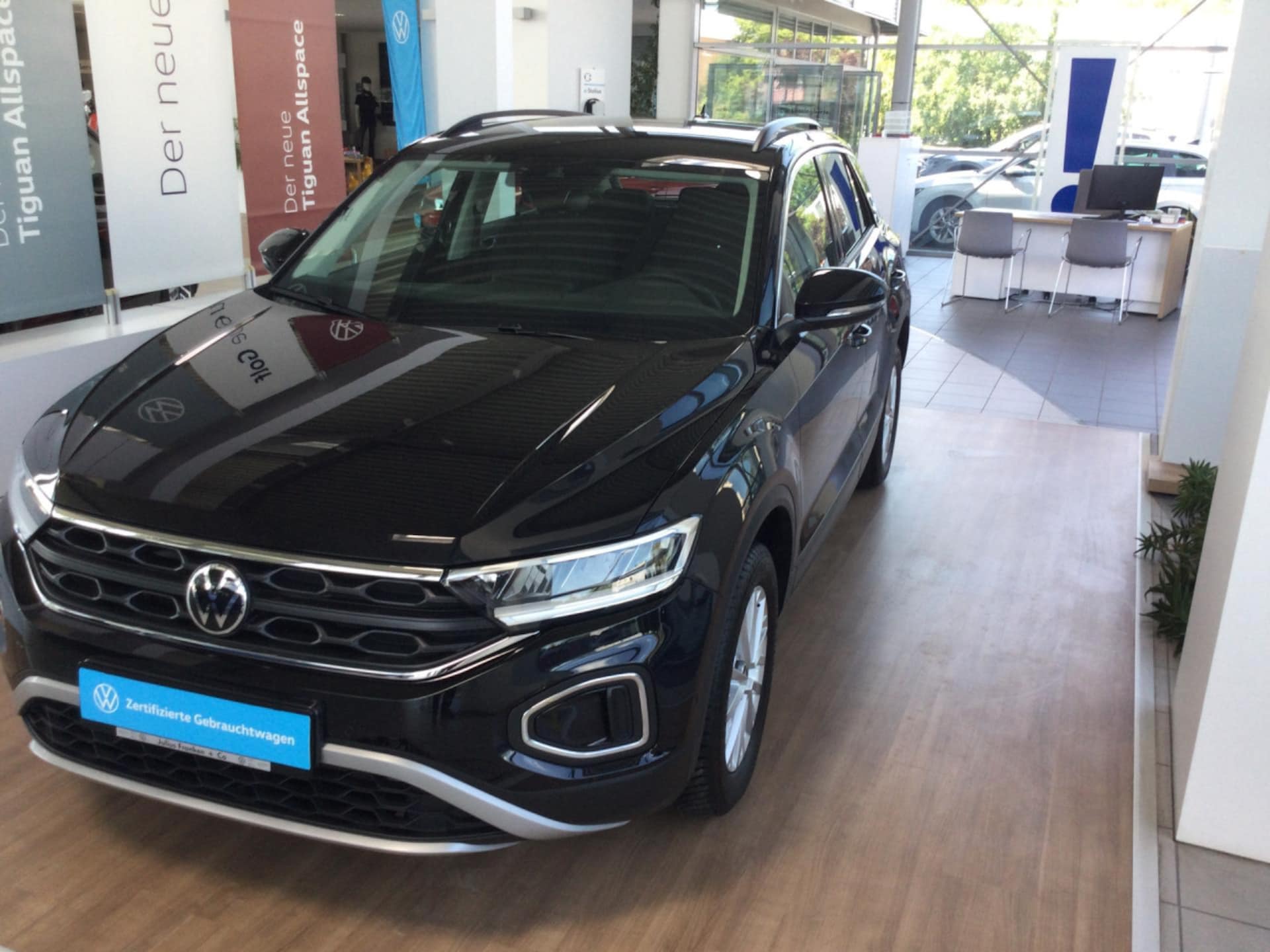 Volkswagen T-Roc Life