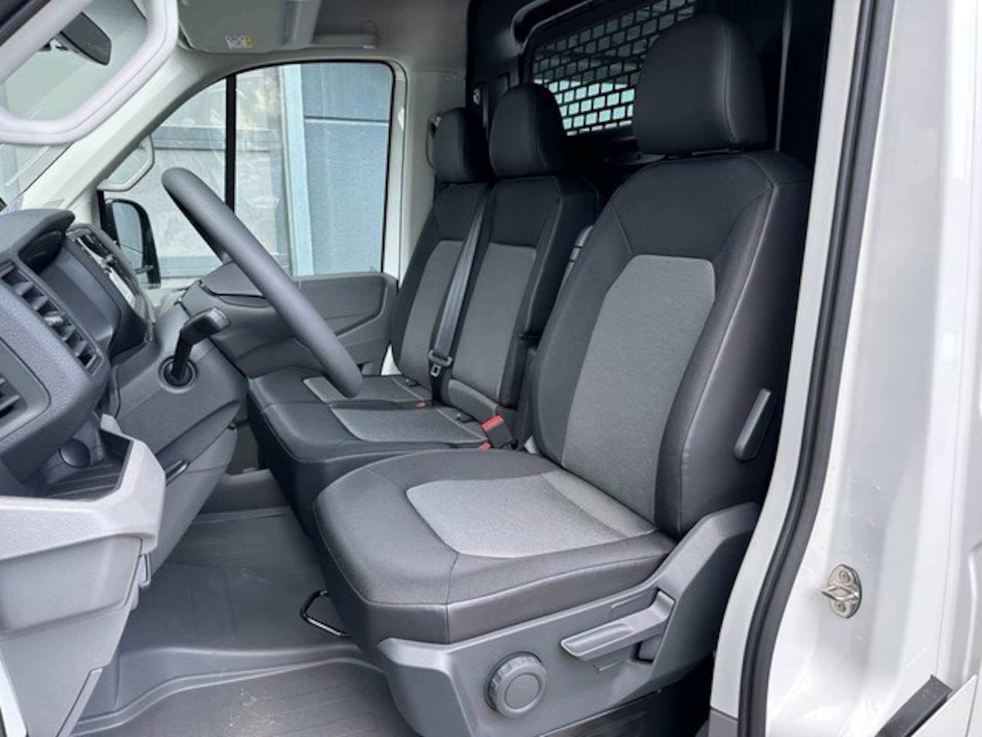 Volkswagen Crafter Kasten mittlerer Radstand