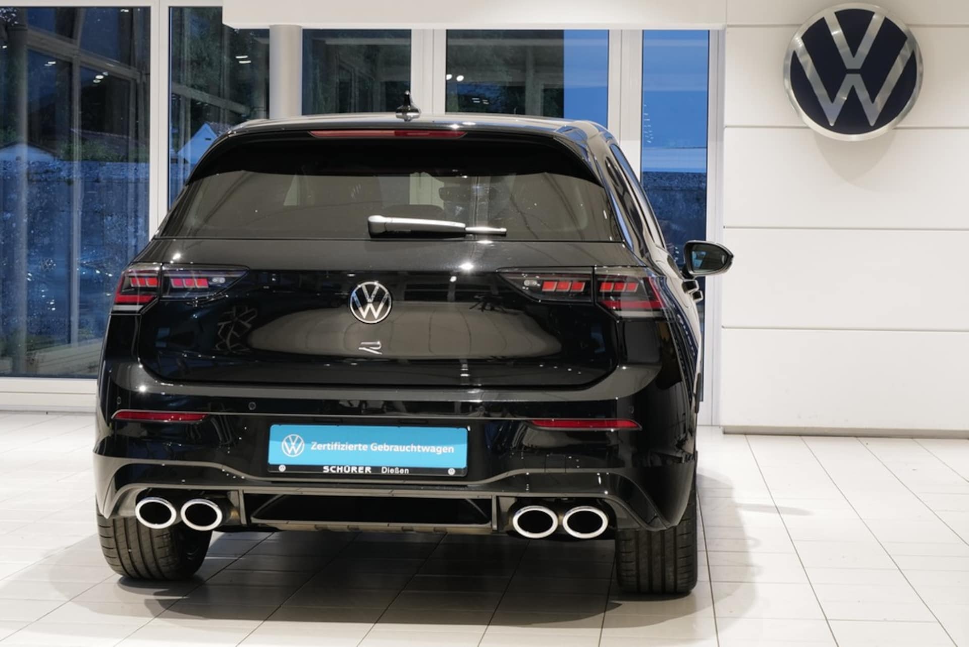 Volkswagen Golf R