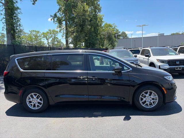 2025 Chrysler Pacifica