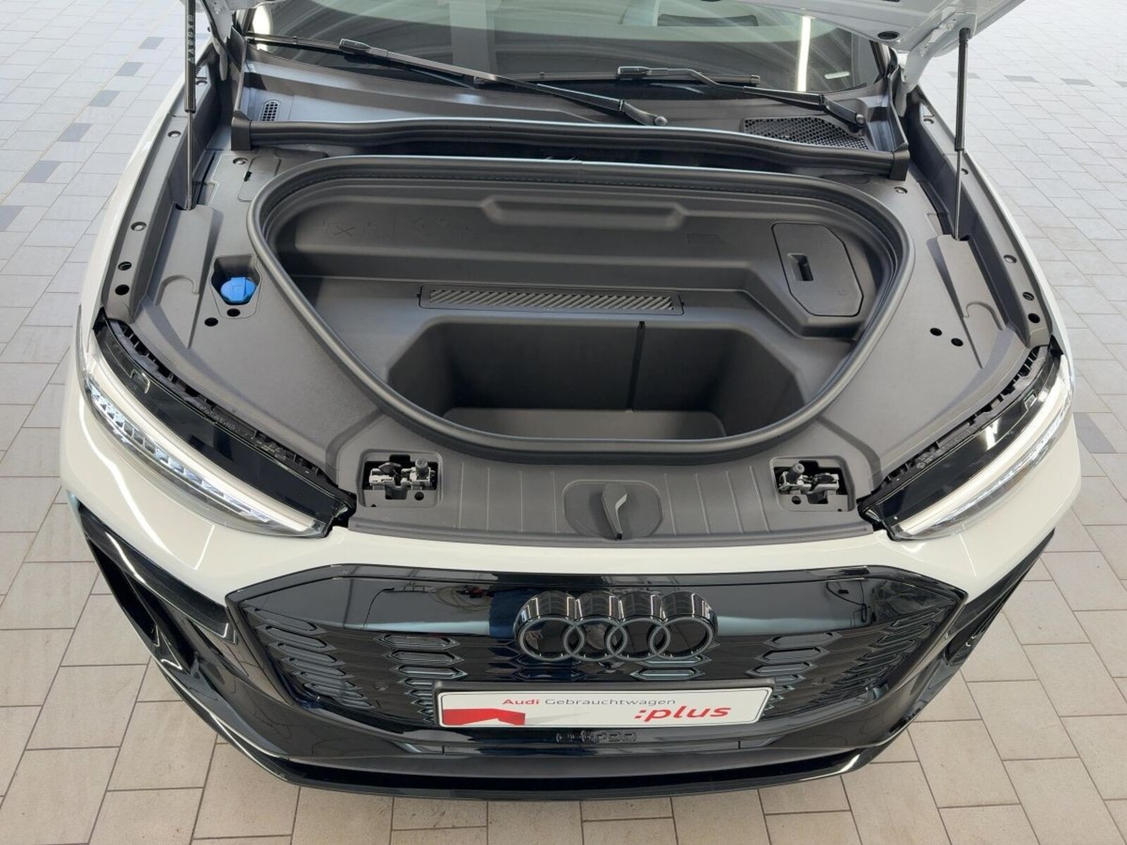 Audi Q6 e-tron – Bild 18