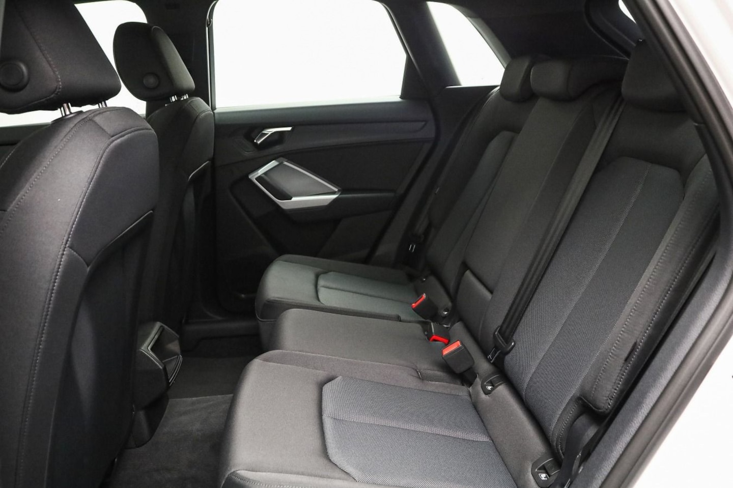 Bild über Audi Q3 35 TDI S tronic - für weitere Informationen kontaktieren Sie den Audi Partner