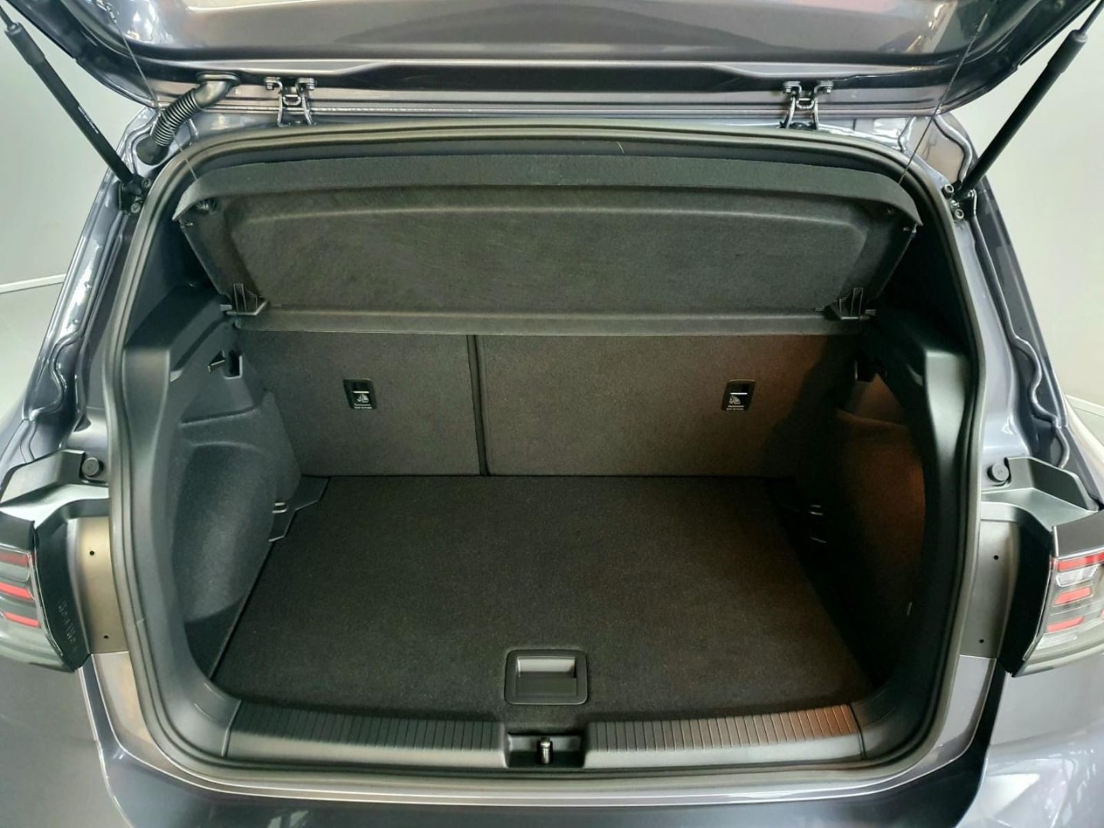 Volkswagen T-Cross – Bild 10