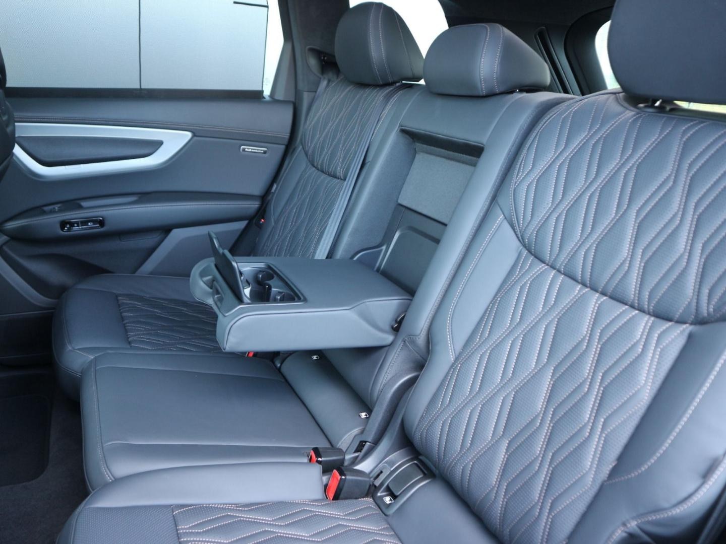 Bild über Audi Q7 SUV TDI quattro 220 kW tiptronic - für weitere Informationen kontaktieren Sie den Audi Partner