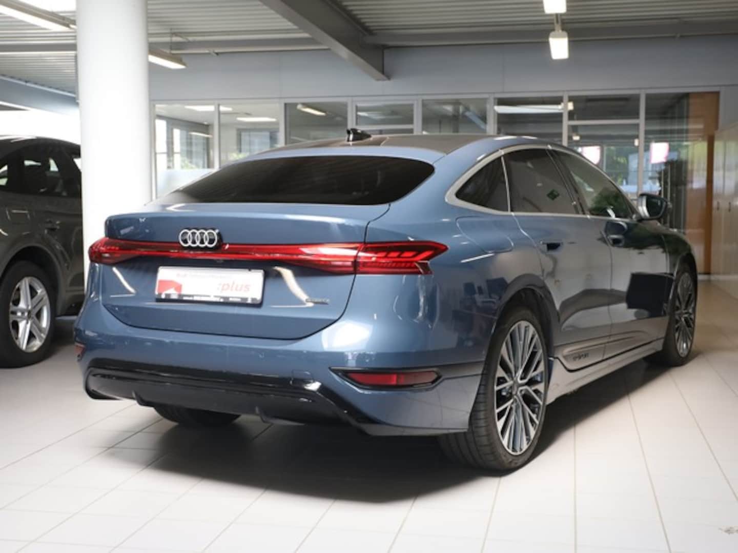 Bild über Audi A6 Sportback e-tron e-tron quattro - für weitere Informationen kontaktieren Sie den Audi Partner