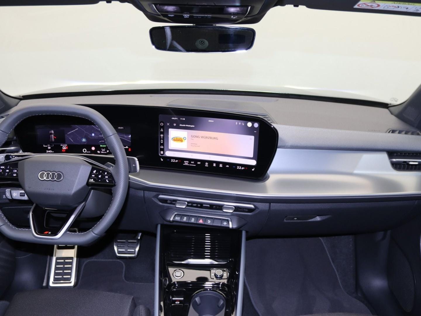 Bild über Audi Q3 SUV TFSI 110 kW S tronic - für weitere Informationen kontaktieren Sie den Audi Partner