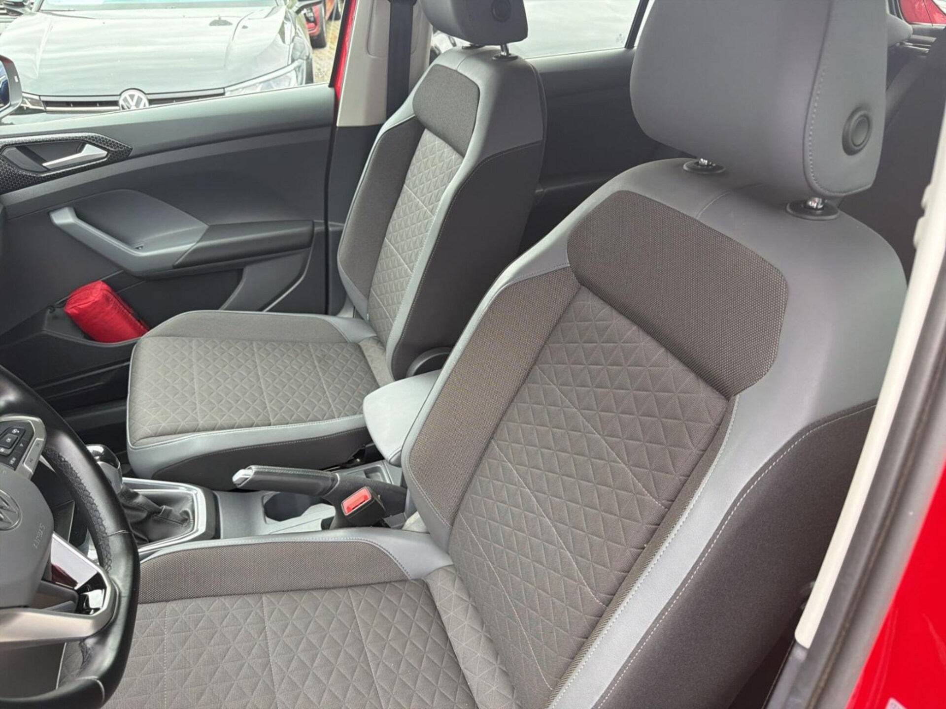 Volkswagen T-Cross Style