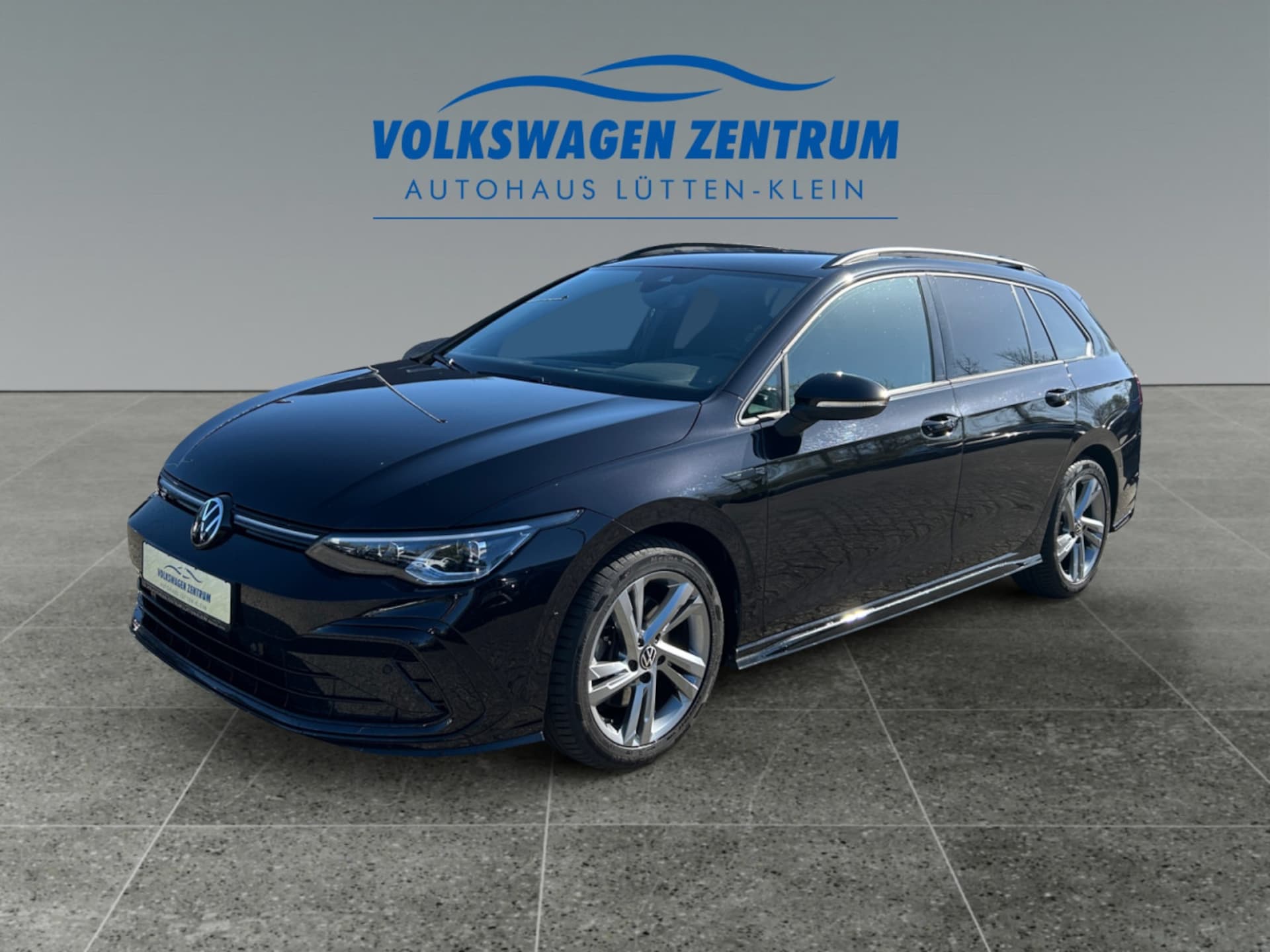 Volkswagen Golf Variant R-Line