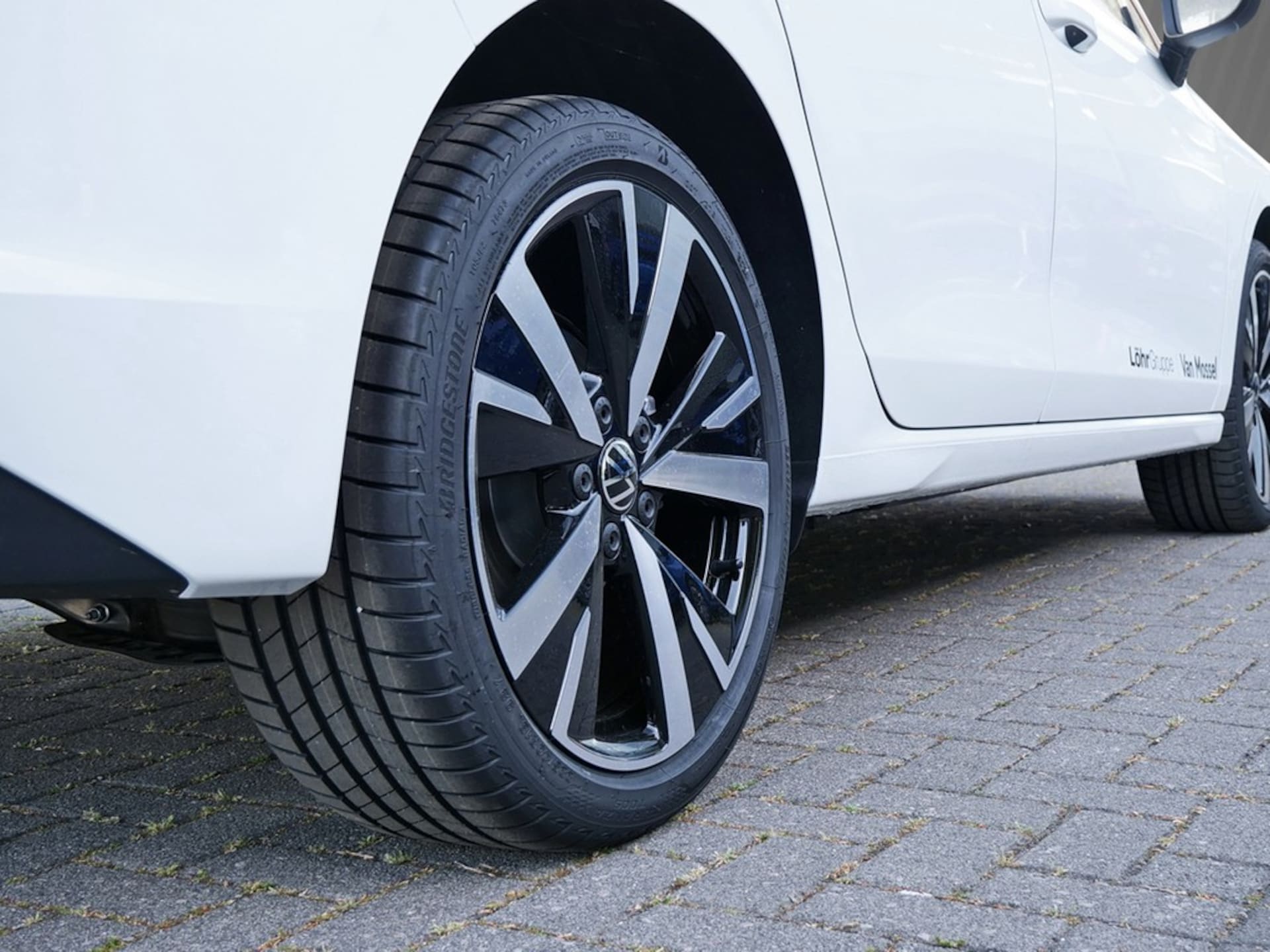 Volkswagen Golf Style