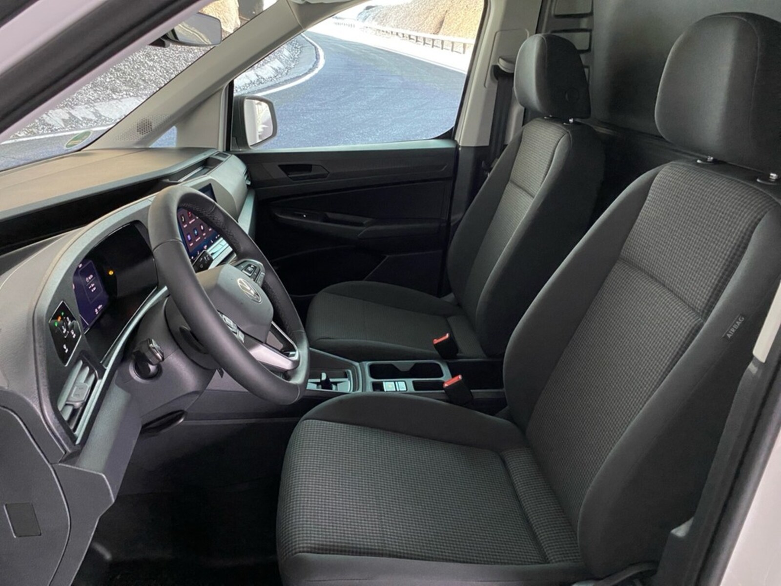 Volkswagen Caddy Cargo – Bild 4