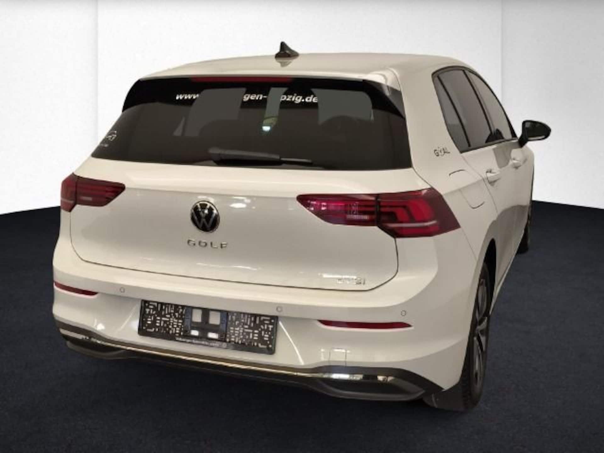 Volkswagen Golf Life
