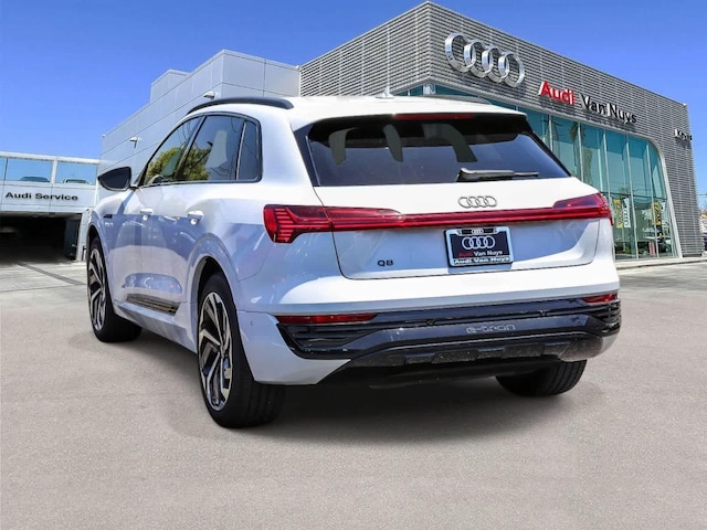 2024 Audi Q8 e-tron