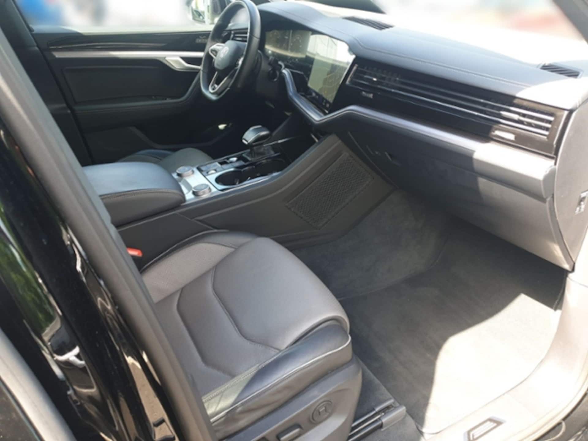 Volkswagen Touareg R-Line
