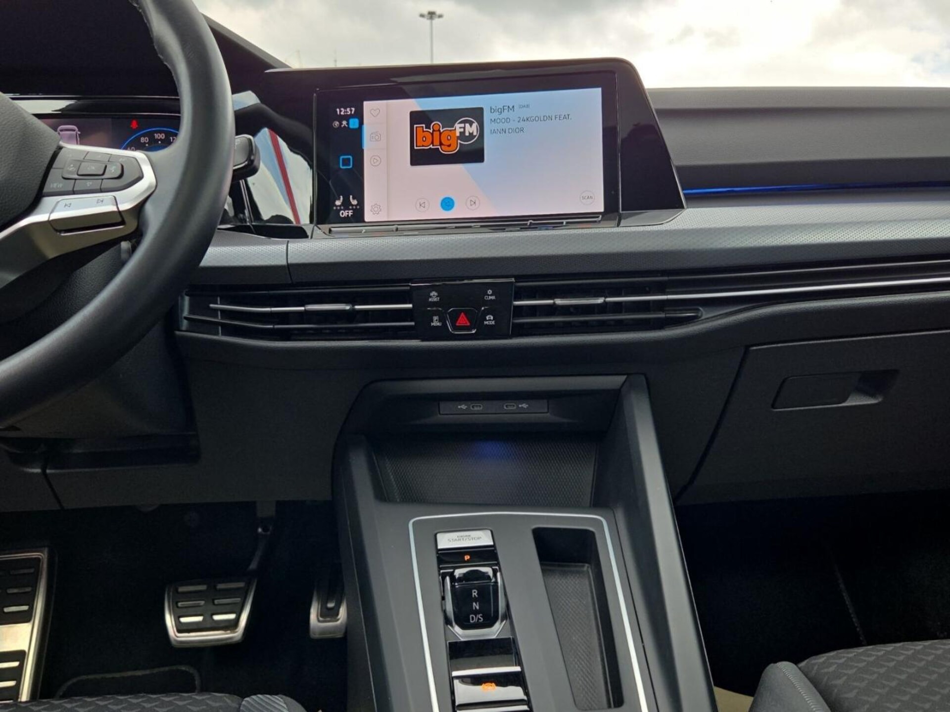 Volkswagen Golf Active
