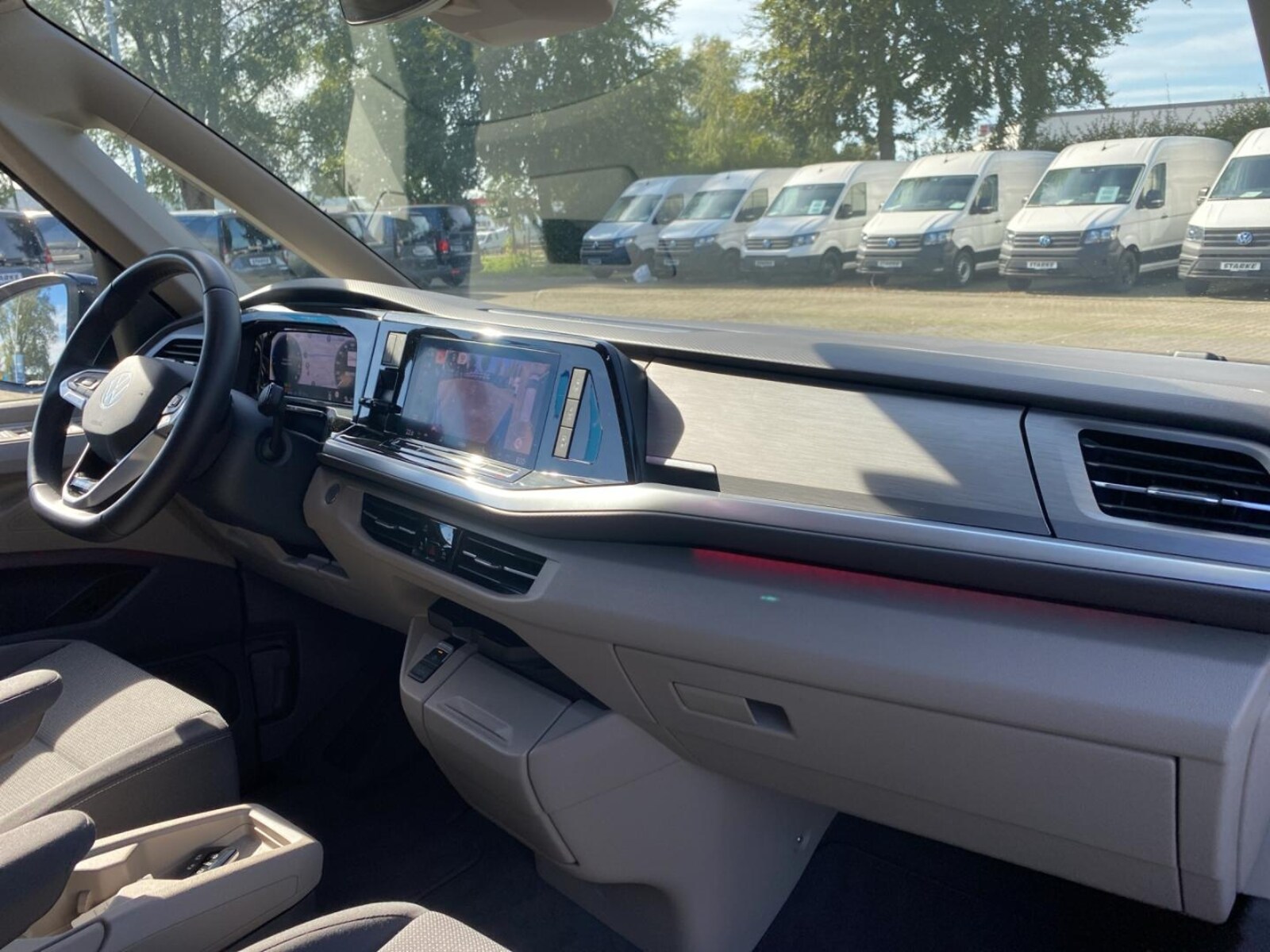 Volkswagen Multivan – Bild 17