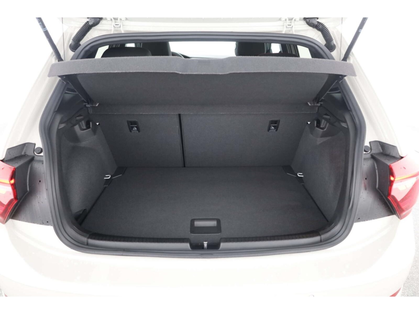 Volkswagen Polo – Bild 11