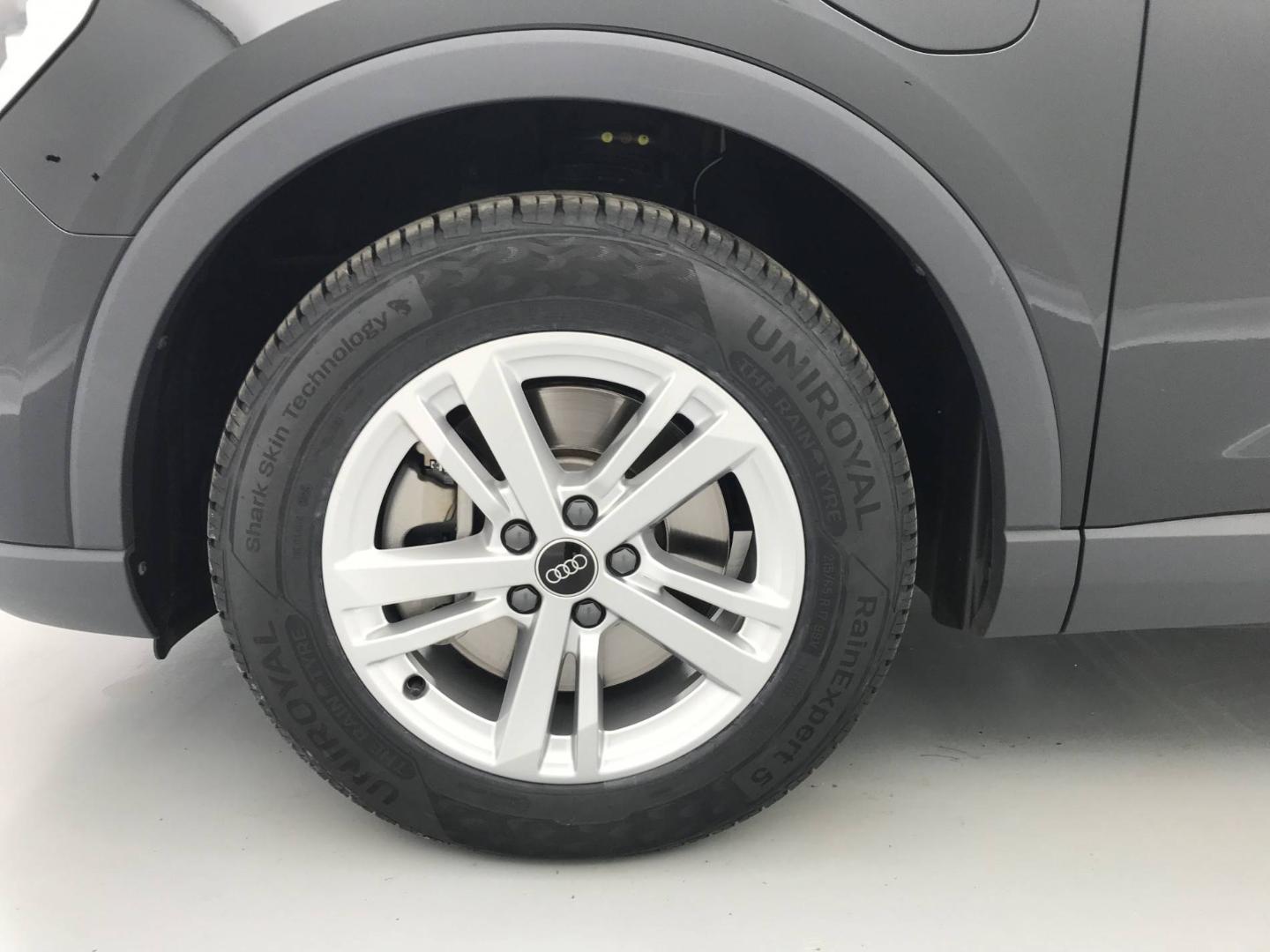 Image about Audi Q3 TFSI e Design 45 TFSI e 180 kW (245 ch) S tronic