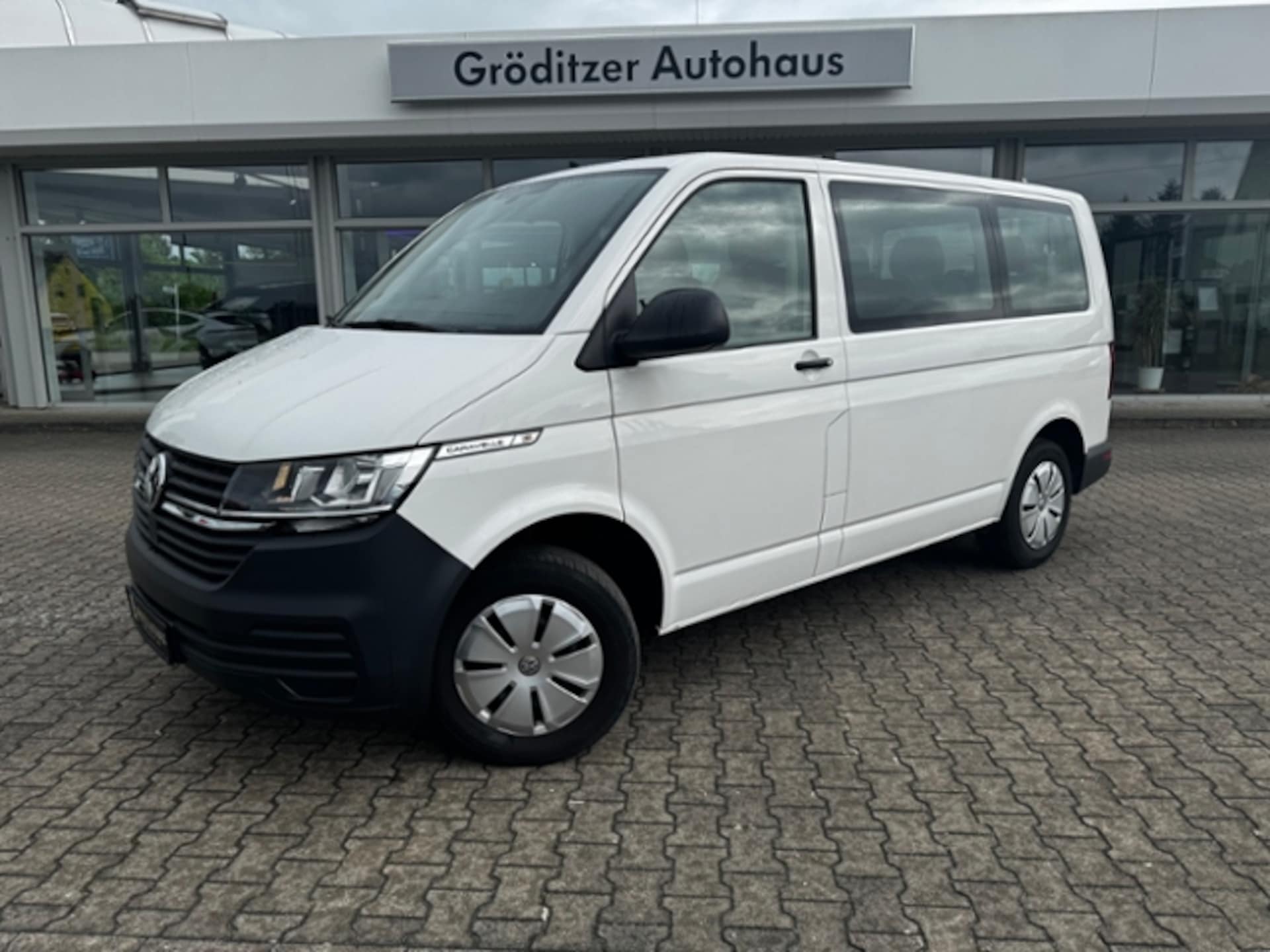 Volkswagen T6.1 Caravelle kurzer Radstand Trendline