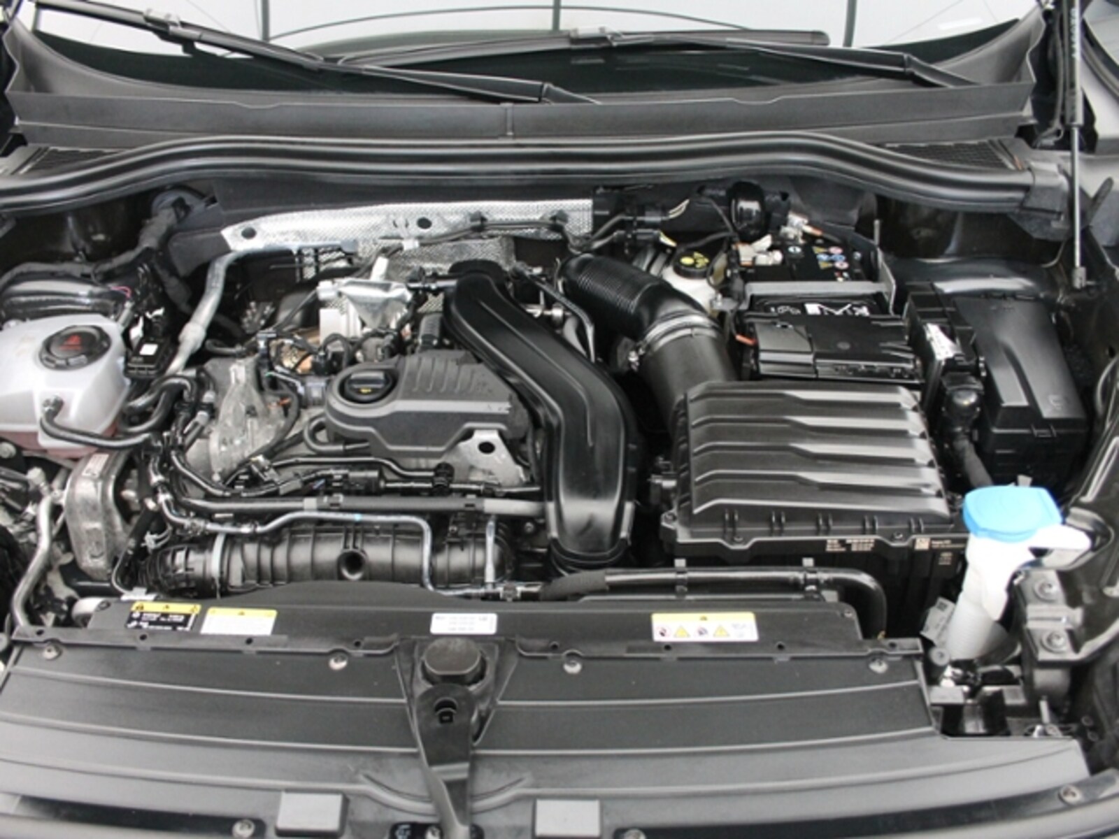 Volkswagen Tiguan – Bild 8