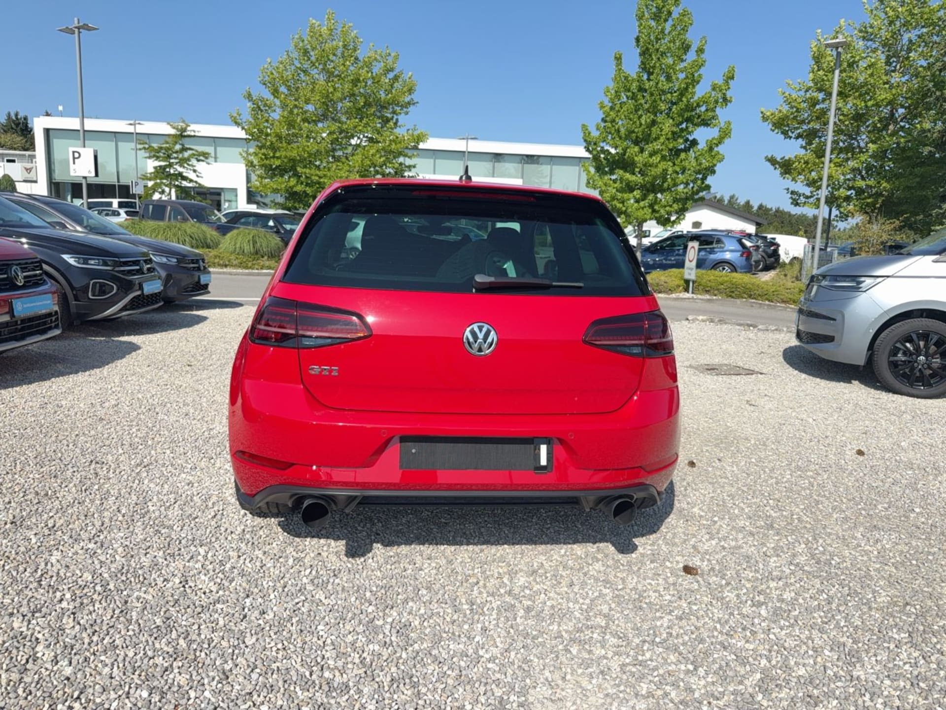 Volkswagen Golf GTI