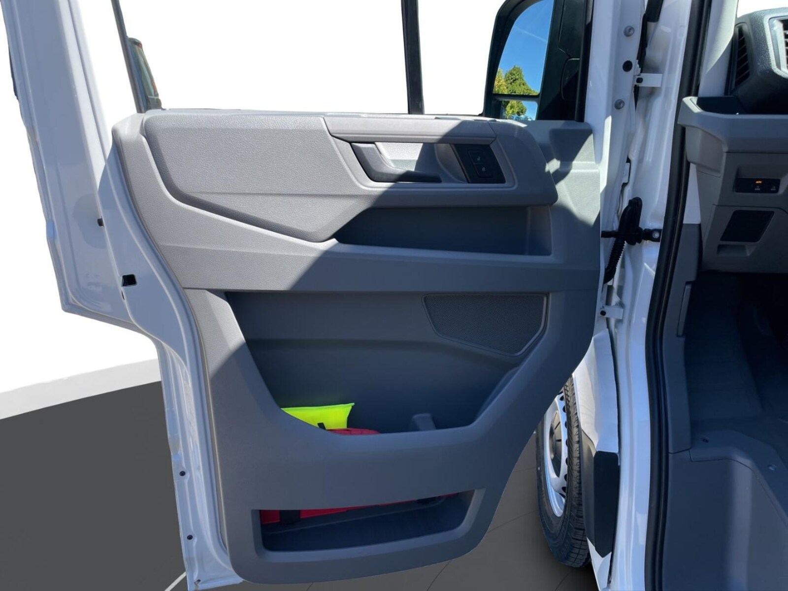 Volkswagen Crafter Kasten mittlerer Radstand – Bild 15