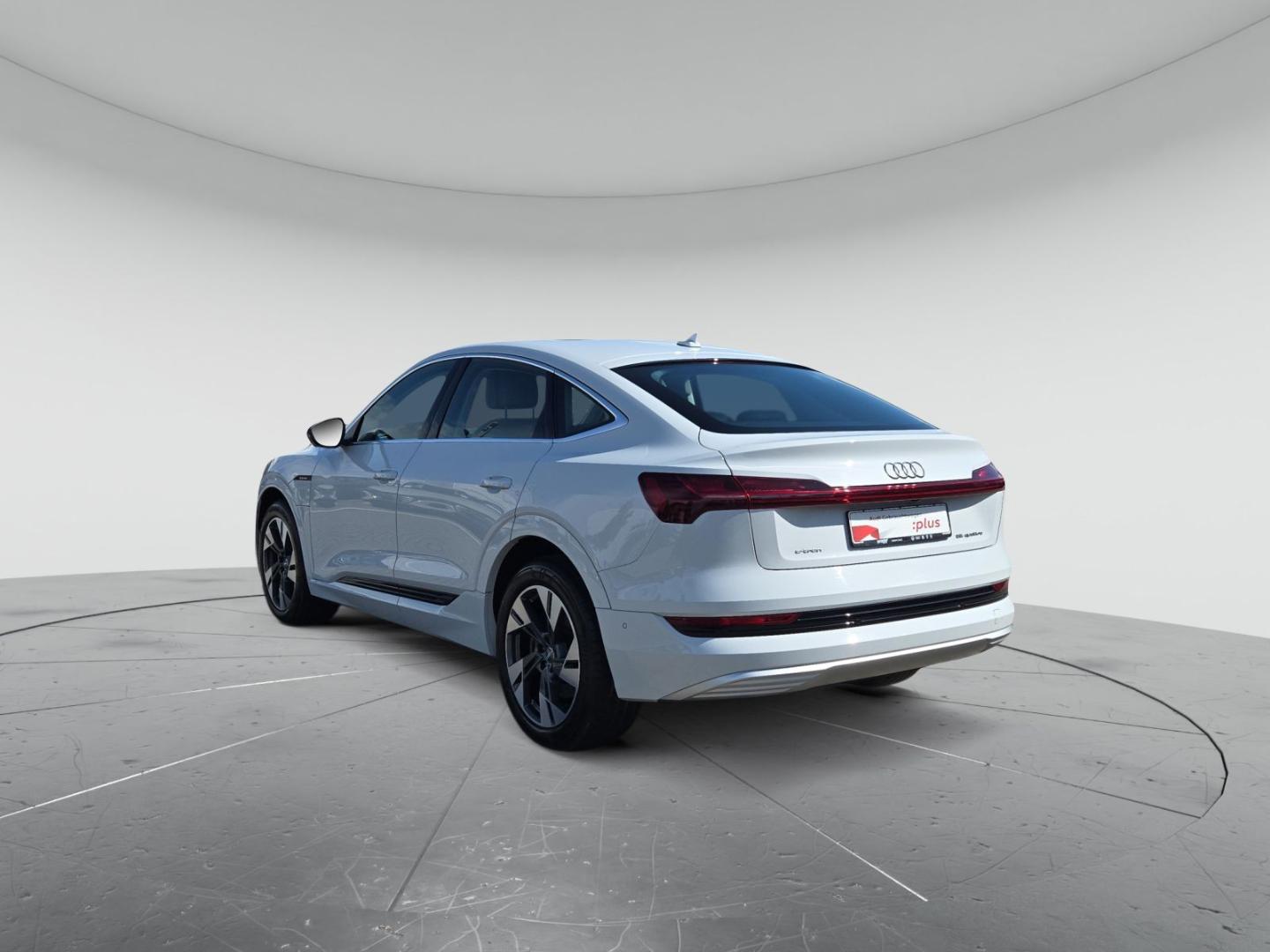 Image about Audi e-tron Sportback advanced 55 quattro
