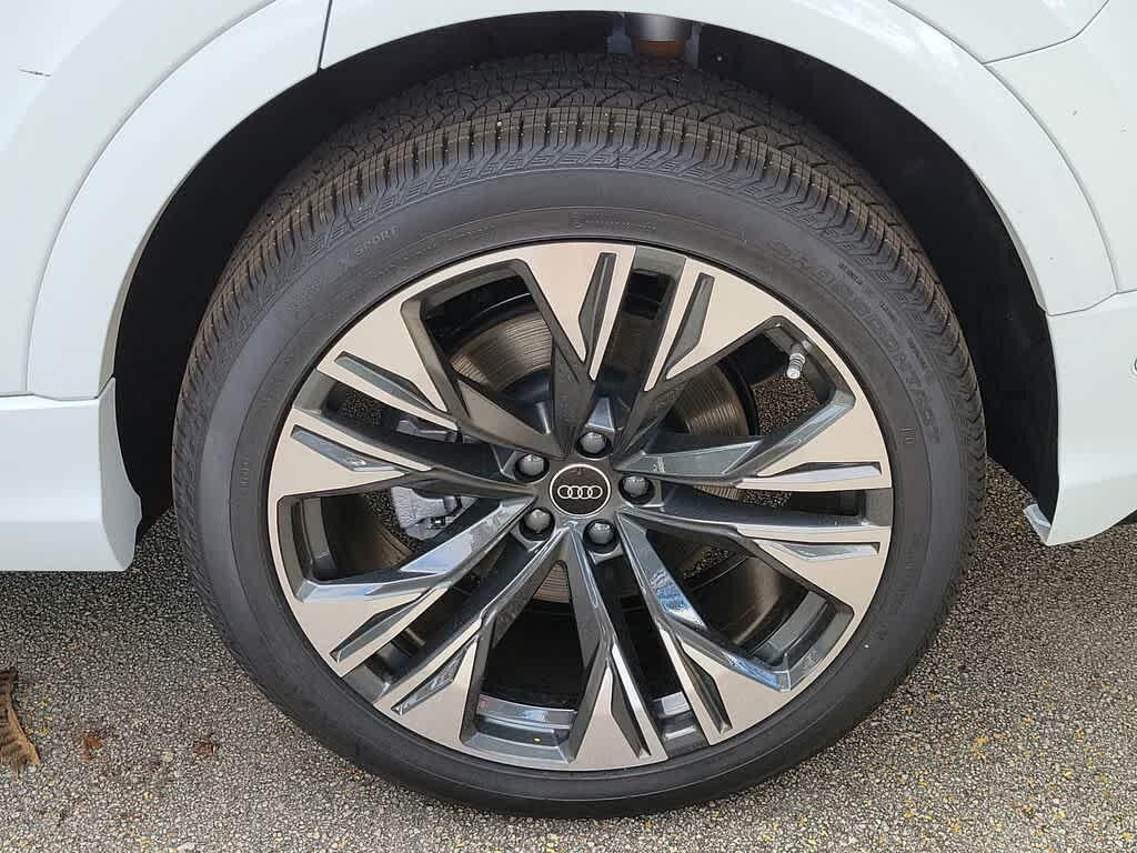 2026 Audi Q8 Premium Plus - Photo 16