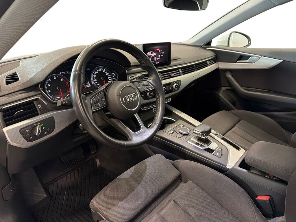 Bild som visar&nbsp;Audi A5 Sportback&nbsp;A5 Sportback 45 TFSI quattro Proline Sport 245 hk S tronic - för mer information kontakta din Audi Partner