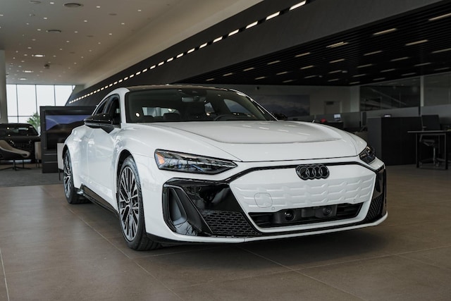 Photo of 2026 Audi S e-tron GT