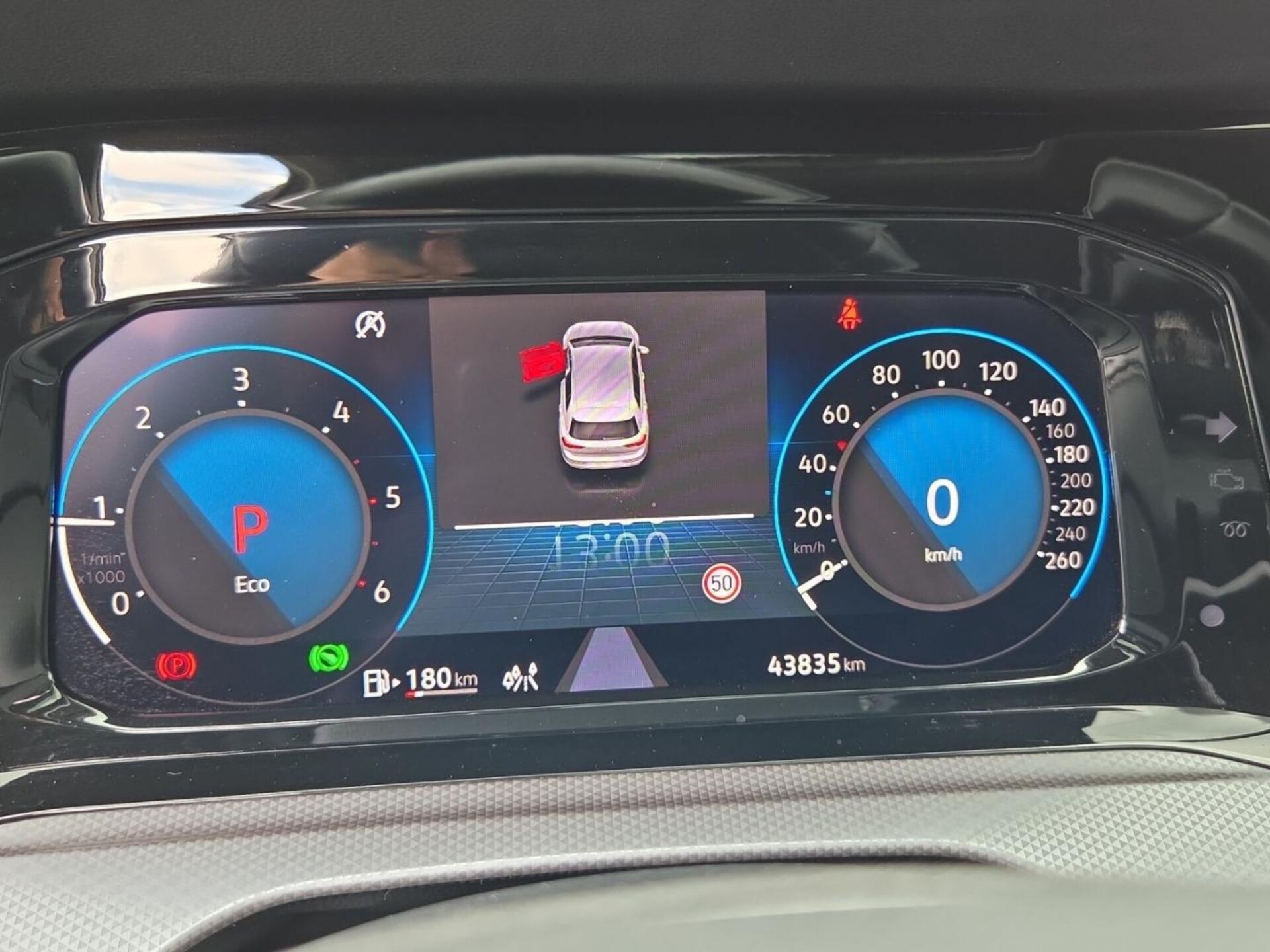 Volkswagen Golf Active