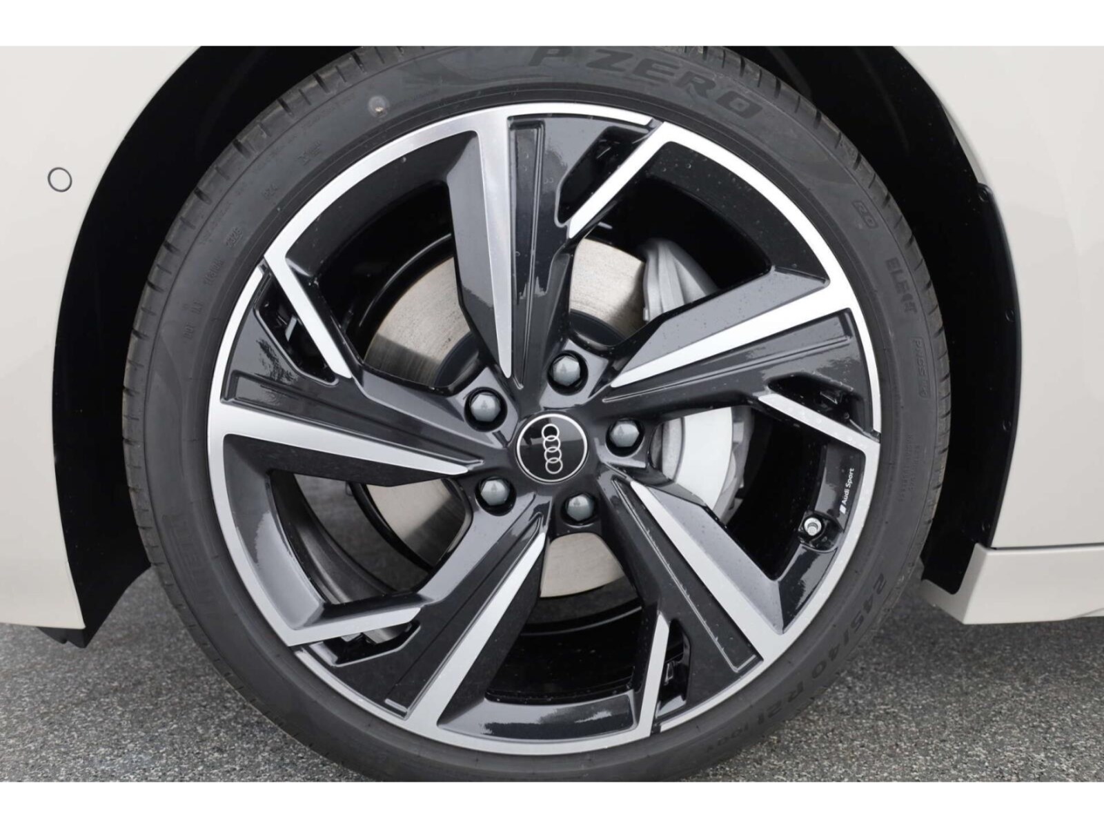 Audi A6 Avant e-tron – Bild 8