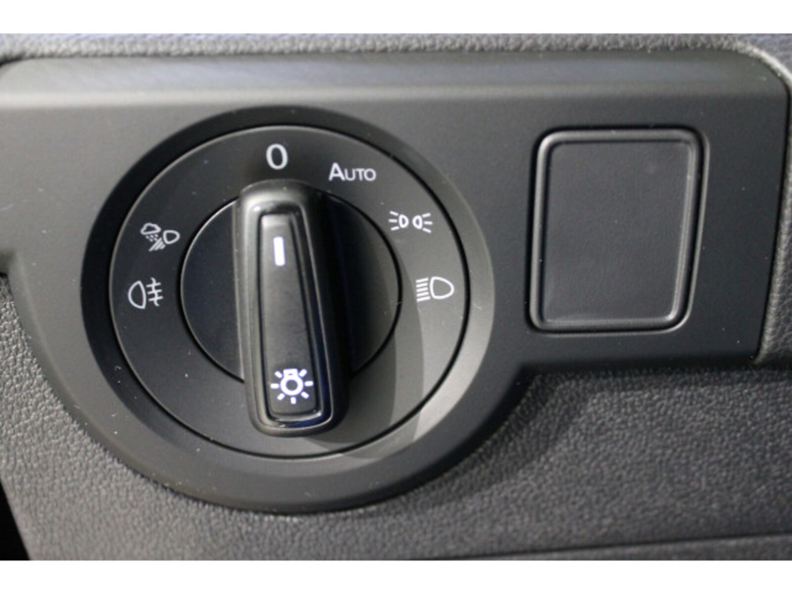 Volkswagen T-Cross – Bild 14