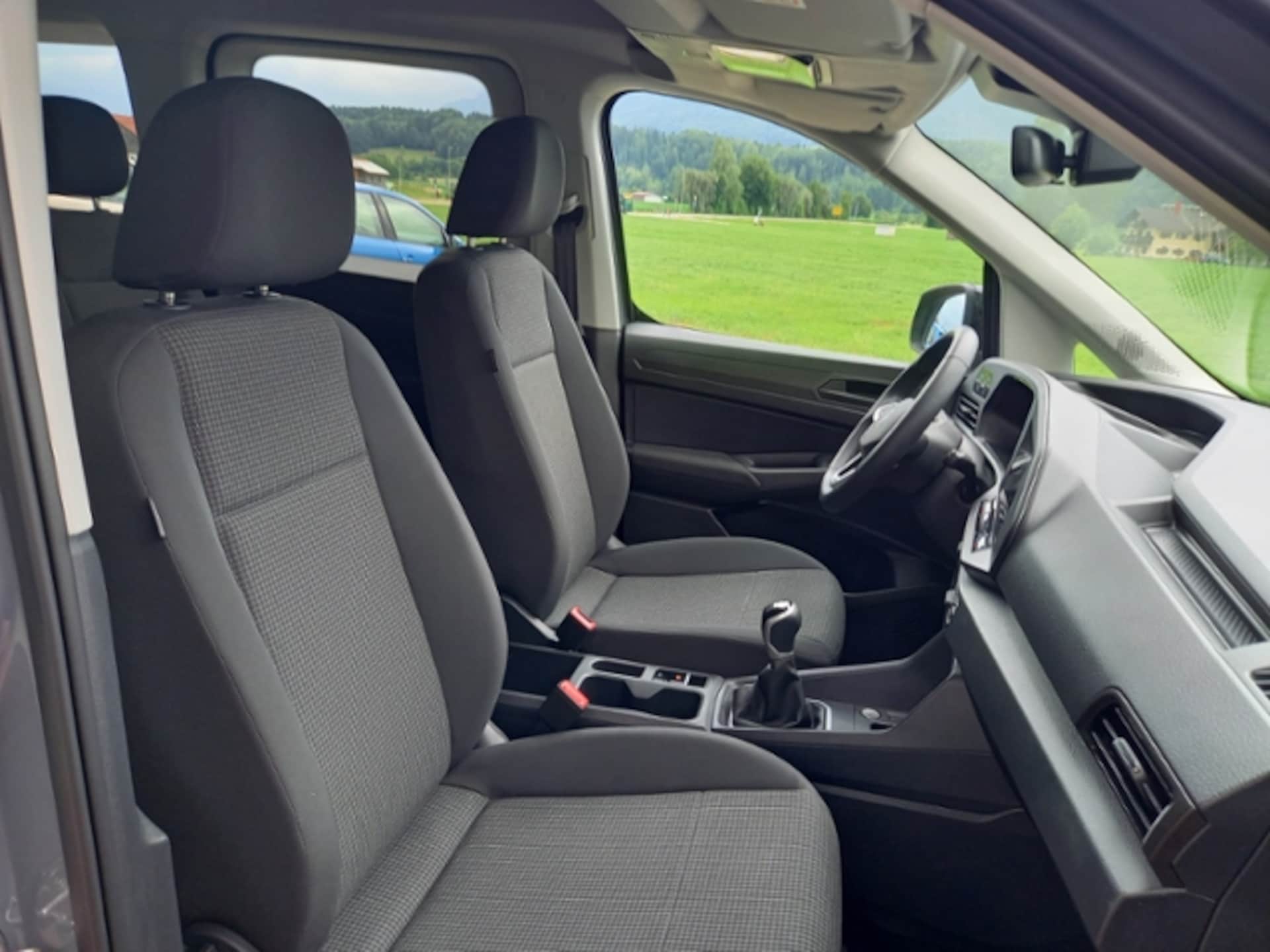 Volkswagen Caddy Basis-Modell