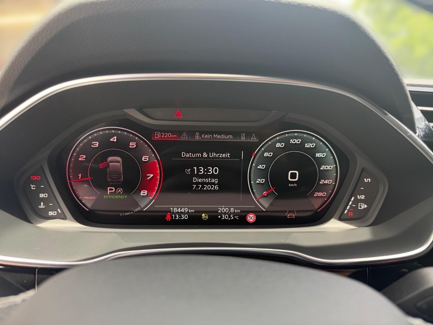 Bild über Audi Q3 Sportback S line 40 TFSI quattro S tronic - für weitere Informationen kontaktieren Sie den Audi Partner
