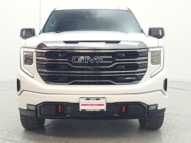 2023 GMC Sierra