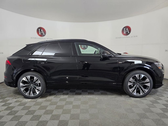 2026 Audi Q8