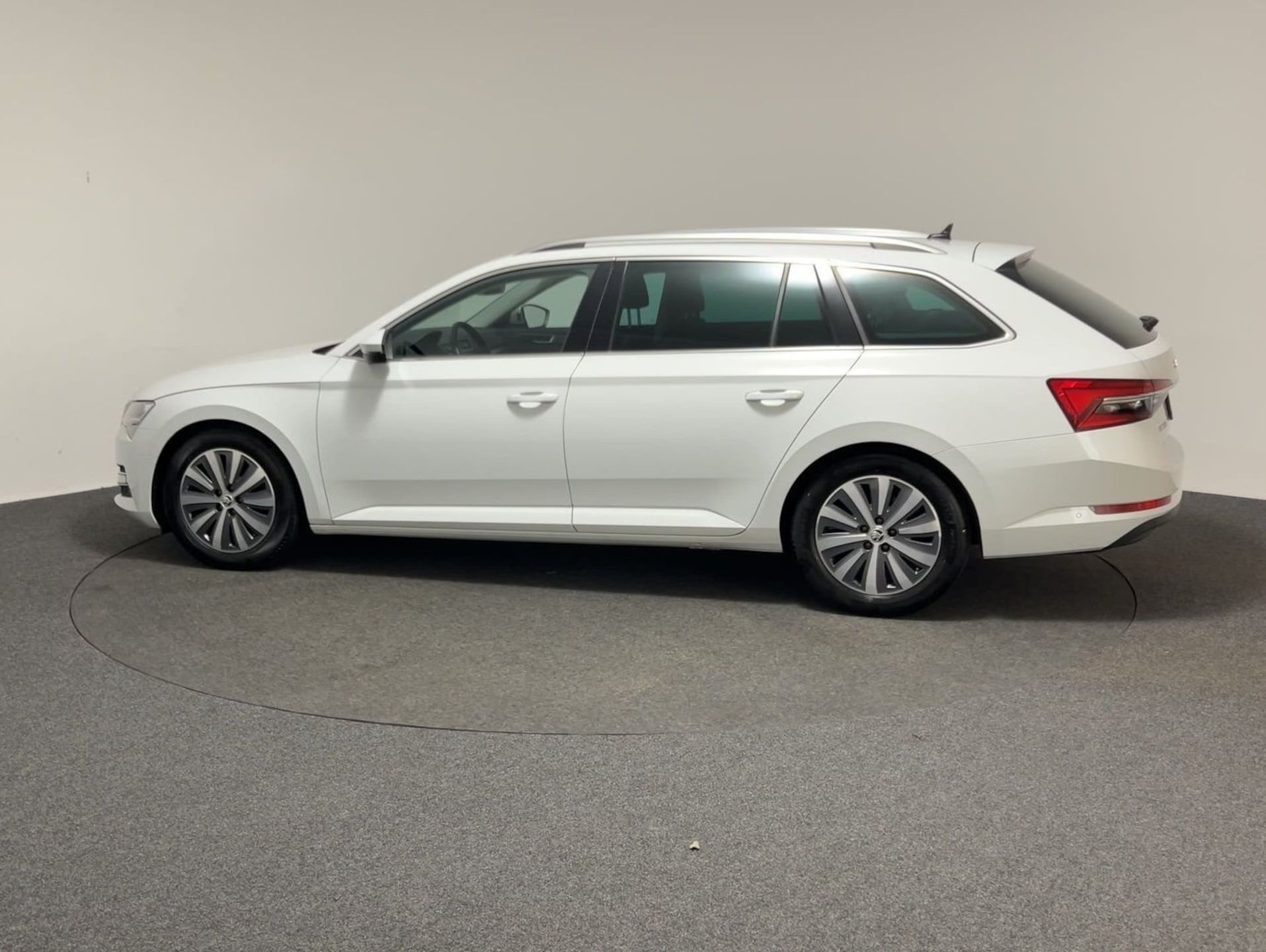 Skoda Superb Combi PREMIUM EDITION