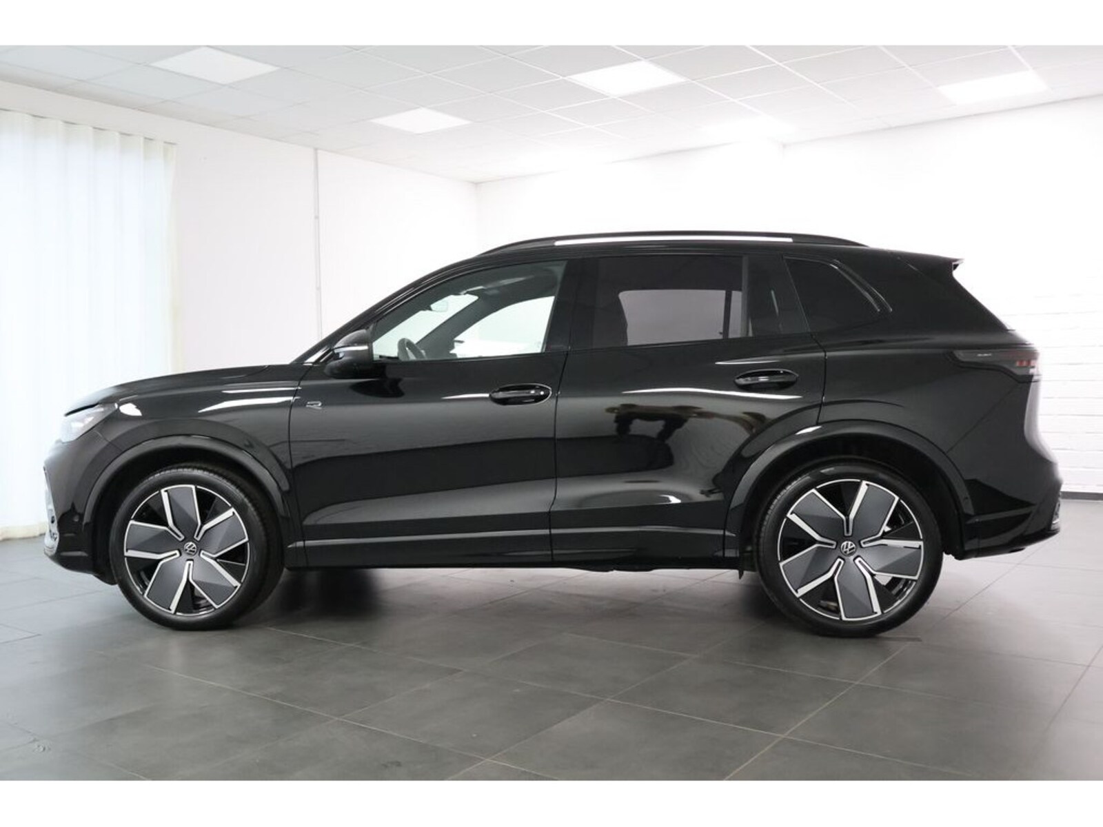 Volkswagen Tiguan – Bild 7