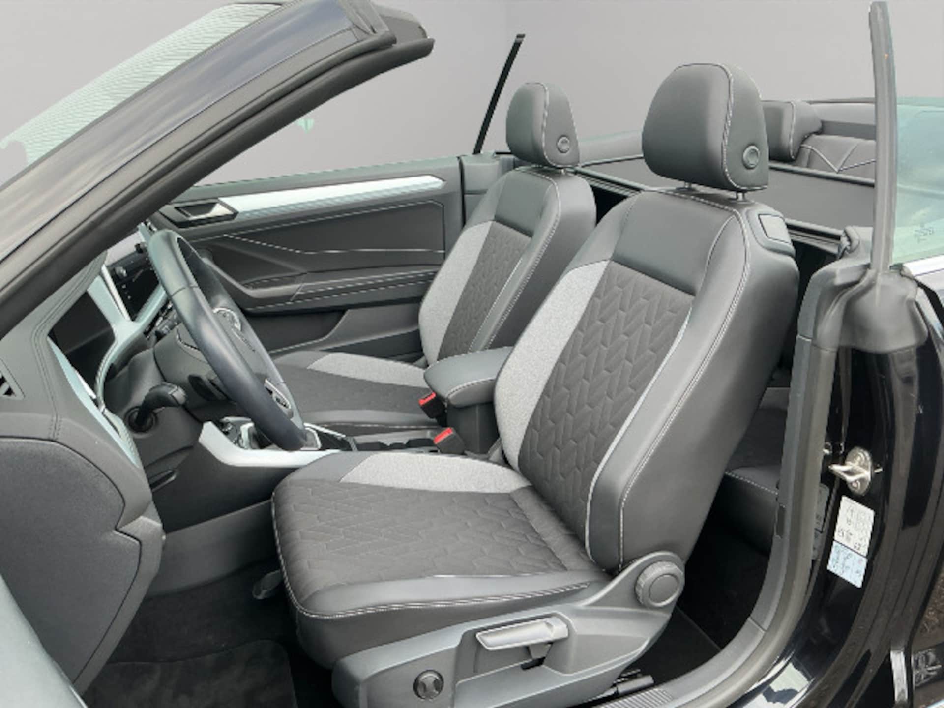 Volkswagen T-Roc Cabriolet Style