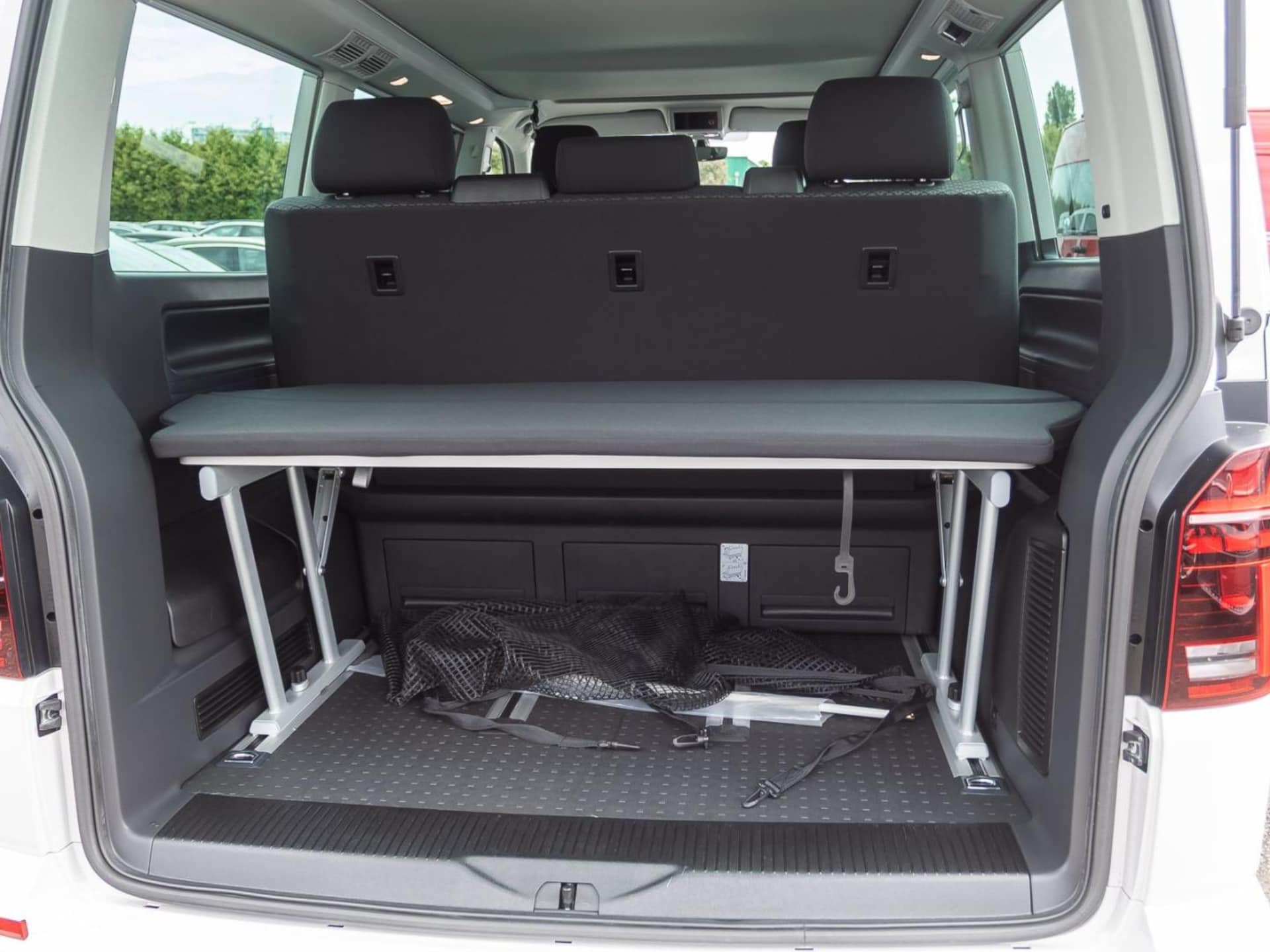 Volkswagen T6.1 California Beach
