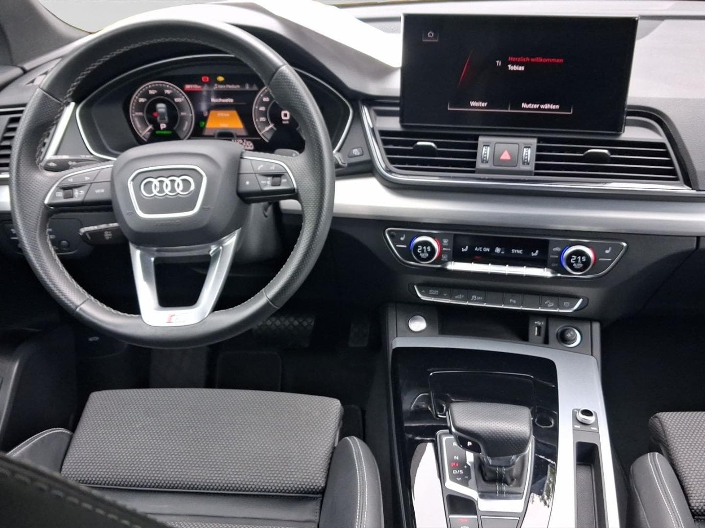 Bild über Audi Q5 TFSI e S line 50 TFSI e quattro S tronic - für weitere Informationen kontaktieren Sie den Audi Partner